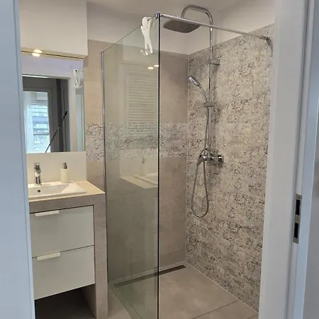 Апартаменти Z Widokiem Na Sky Tower *