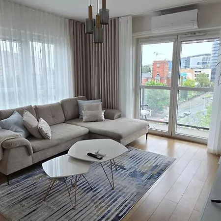 Апартаменти Z Widokiem Na Sky Tower *