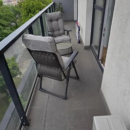 Апартаменти Z Widokiem Na Sky Tower *